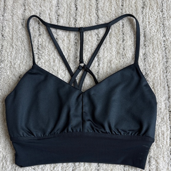 ALO Sports Bra - Picture 1 of 5